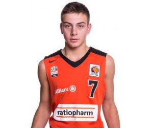 Jakob Hanzalek basketball player photo 1
