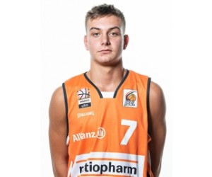 Jakob Hanzalek basketball player - PG/SG