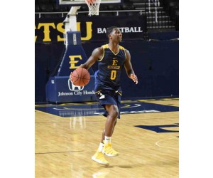 Jalan Mccloud basketball player photo 1
