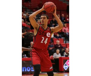 Jalen Henry basketball player photo 1