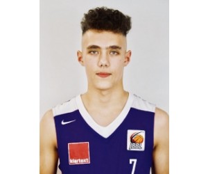 Jascha-Nouri Salimi basketball player - SF