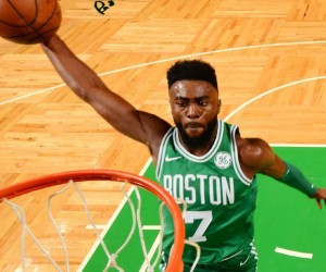 Jaylen Brown basketball player photo 1