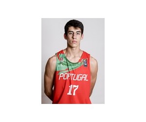 Joao Fernandes basketball player - SF
