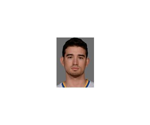 Joe Alexander basketball player - C/PF