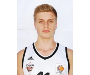 Johann Esser basketball player - SF