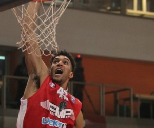 Jonah Bolden basketball player photo 2