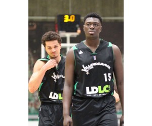 Jonathan Kyungu basketball player - C