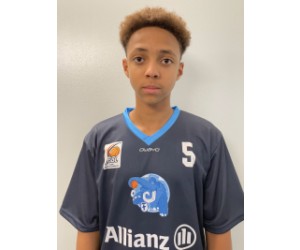 Jordan Amabuo basketball player