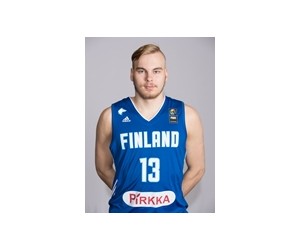 Juho-Matti Henttonen basketball player - PF