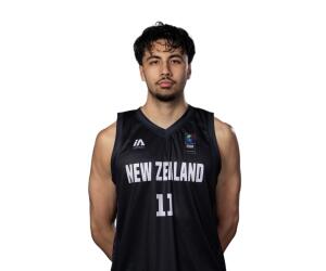 Julius Halaifonua basketball player photo 2