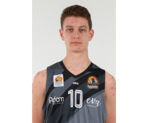 Julius Zacharias basketball player photo 3