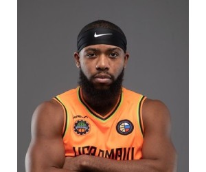 Justin Roberson basketball player photo 4