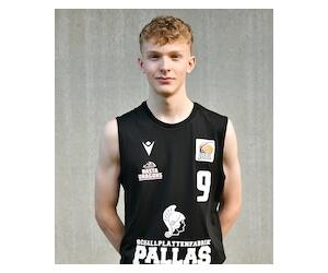 Justus Hesselnfeld-Jost basketball player