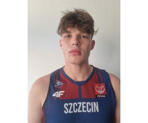 Kacper Tymbarski basketball player - C