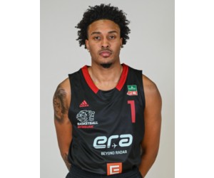 Kamau Stokes basketball player photo 3