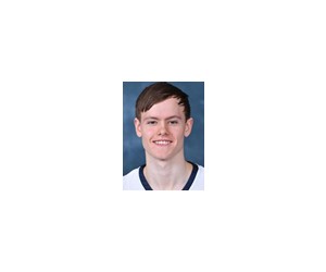 Kari Jonsson basketball player photo 3