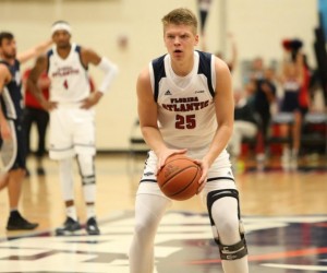 Karlis Silins basketball player photo 1