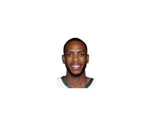 Khris Middleton basketball player photo 3