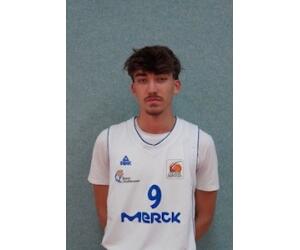 Kian Wahdat basketball player