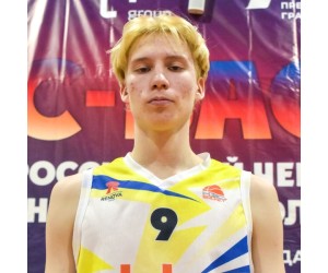 Kirill Karpenko basketball player photo 3