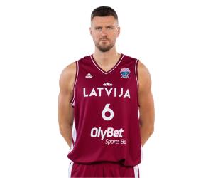 Kristaps Porzingis basketball player photo 5