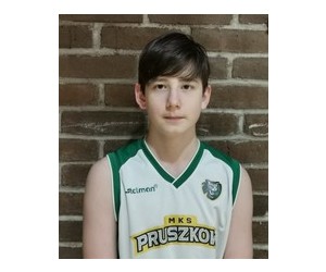 Kuba Szaraniec basketball player - SF/PF