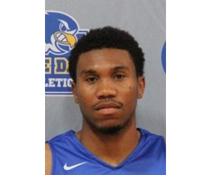 Kyauta Maleek Jua Taylor basketball player - PG