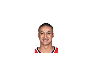 Kyle Kuzma basketball player photo 3