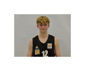 Lasse Lindow basketball player