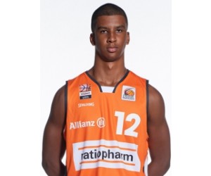 Latrell Jamal Grosskopf basketball player - SF