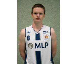 Leander Schonfeld basketball player photo 1