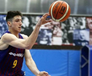 Leandro Bolmaro basketball player photo 2