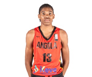 Leandro Sola De Carvalho basketball player - SF