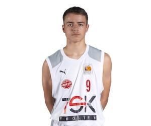 Lenny Valdeig basketball player