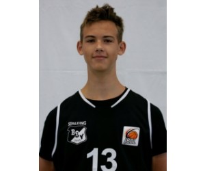 Leo Naumawitsch basketball player - PF