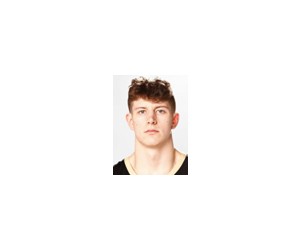 Liam Robbins basketball player - C/PF