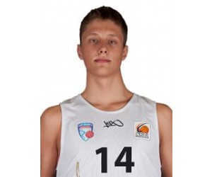 Linus Helmhold basketball player photo 2