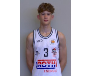 Louis Jakob Sutor basketball player photo 1