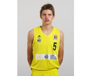 Luca Lukacevic basketball player - SF