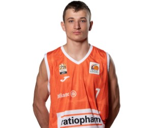 Luca Max Sarnowska basketball player - G