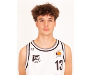 Luca Piwodda basketball player