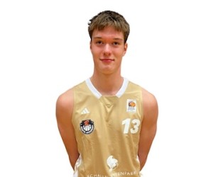Luca Thunack basketball player - C