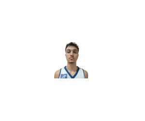 Lucas Becker basketball player
