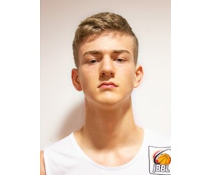 Lucas Mittermeier basketball player - SF