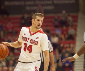 Lucas Woodhouse basketball player photo 1