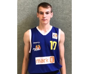 Luis Uhlenbrock basketball player photo 3