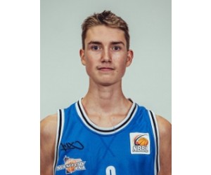 Luka Deuschle basketball player photo 3