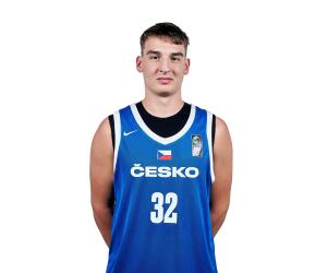 Lukas Sadovsky basketball player - PF