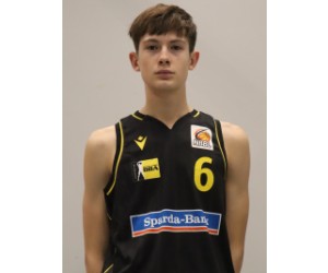 Lukas Schutz basketball player photo 1