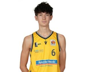 Lukas Schutz basketball player